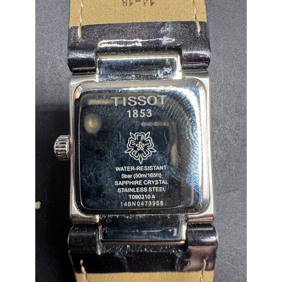 Tissot 1853 T02 Women\'s Date Just Wristwatch Quartz T090310A Sapphire Crystal main image 10